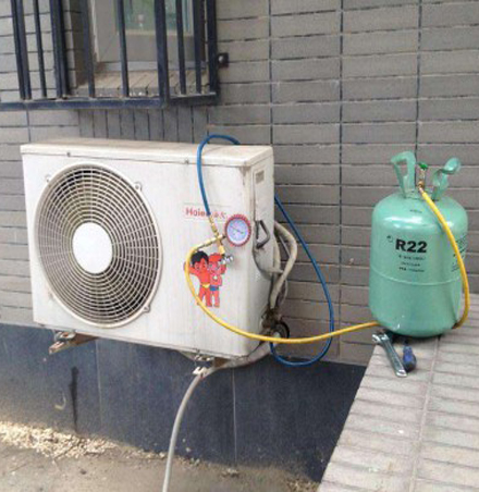 老城空调加氟